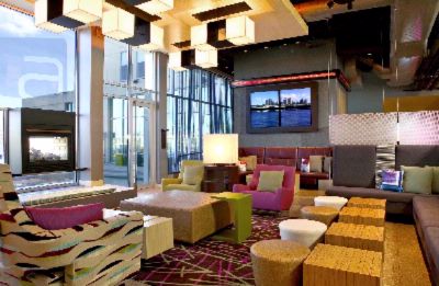 Aloft Chicago O'hare Hotel - Re:mix