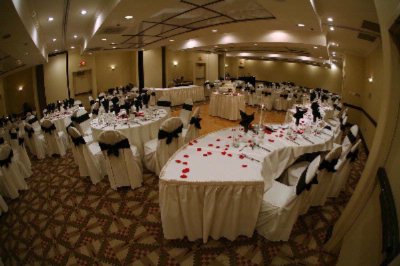 Radisson Hotel Phx Chandler - Wedding In The Ballroom