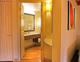 La Quinta Inns & Suites - 