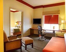 La Quinta Inns & Suites - 
