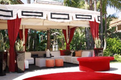 Atrium Hotel - Cabana Poolside