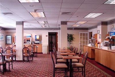 Denver Airport Hospitality Center - Free Breakfast 4:00 Am To 9:30 Am