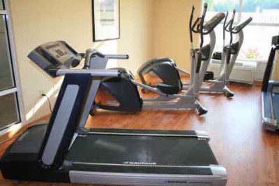 Country Inn & Suites - 