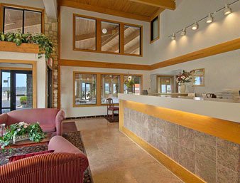 Baymont Inn & Suites Metropolis Il - Lobby
