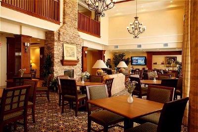 Staybridge Suites Austin Airport - 
