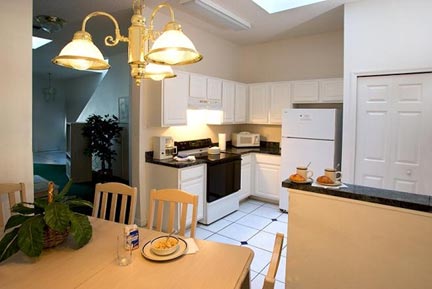 Full Size Kitchen