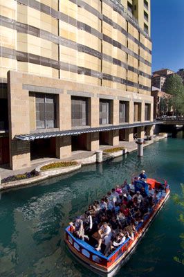 Drury Plaza San Antonio on the Riverwalk - Located Directly On The Beautiful San Antonio Riverwalk