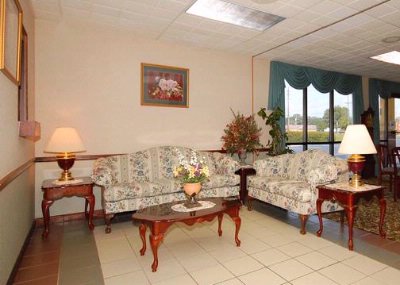 Econo Lodge of Elberton - 