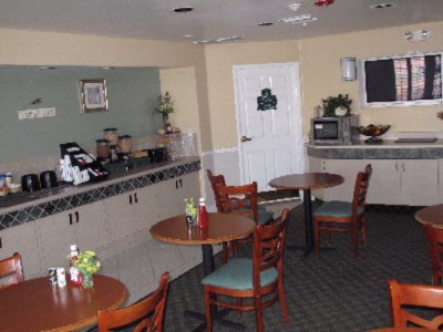 La Quinta Inn & Suites - 