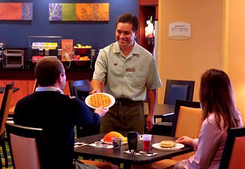 Fairfield Inn & Suites Kennett Square - Enjoy Complimentary Breakfast!
