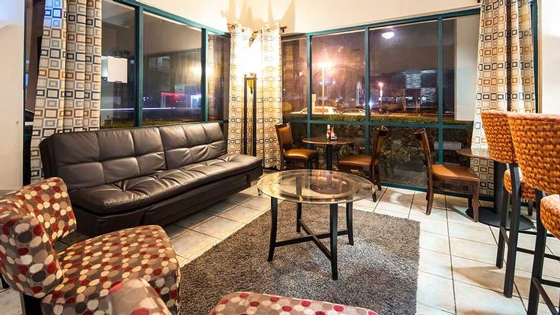 Best Western Hotel - 