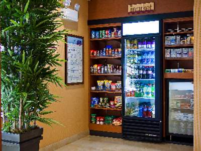 Fairfield Inn & Suites by Marriott Tampa East / Fa - Market