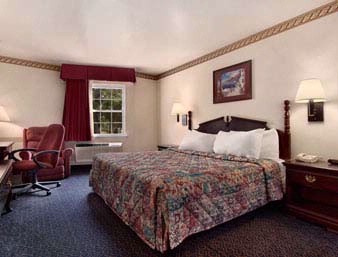 Days Inn - Standard King Bedroom