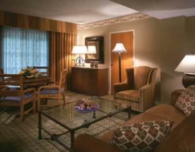 Hyatt Regency Hill Country Resort & Spa - Hill Country Suite Parlor