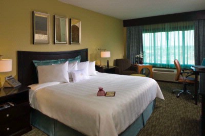 Crowne Plaza Memphis - 