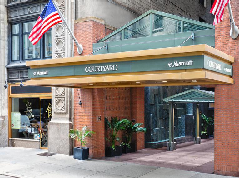 Courtyard Times Square - Courtyard Cafe (serving Breakfast Only)