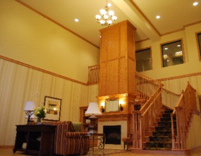 Country Inn & Suites by Carlson - Comfortable Hotel Lobby
