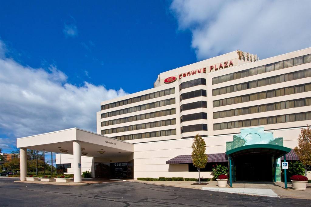 Crowne Plaza Auburn Hills - 