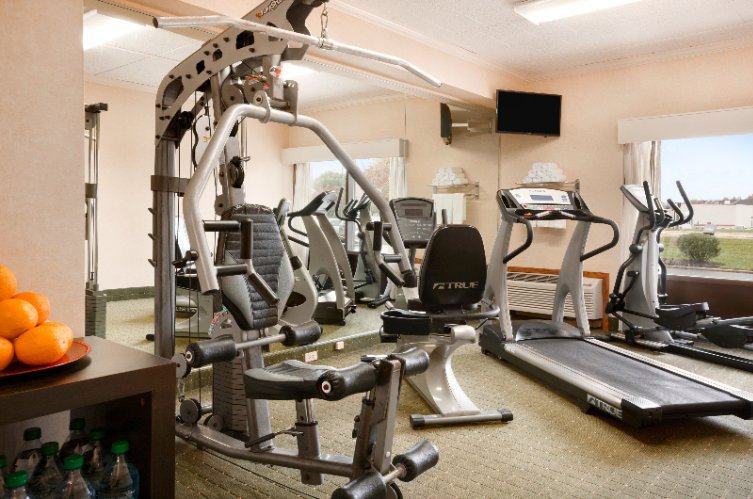 Ramada Newark / Wilmington - Fitness Center