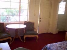 El Patio Inn - Queen Rooms