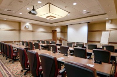 Hilton Hotel North Glendale - 