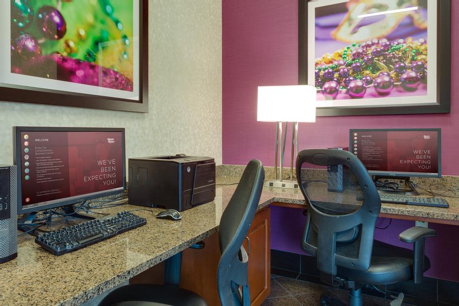 Drury Inn & Suites Baton Rouge - Suite