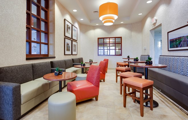 Drury Inn & Suites St. Louis O'fallon Il - Lobby
