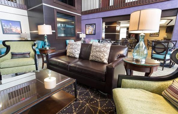 Drury Inn & Suites Atlanta Airport - Double