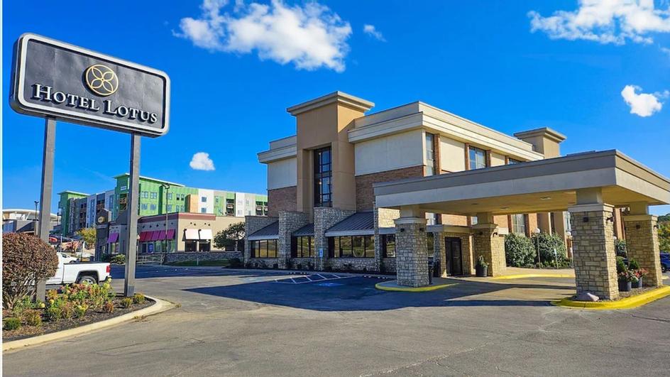 Drury Inn Shawnee Mission - Exterior