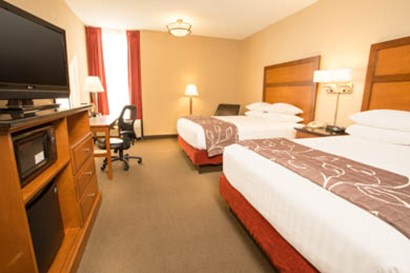 Drury Inn & Suites Springfield Missouri - Breakfast Area
