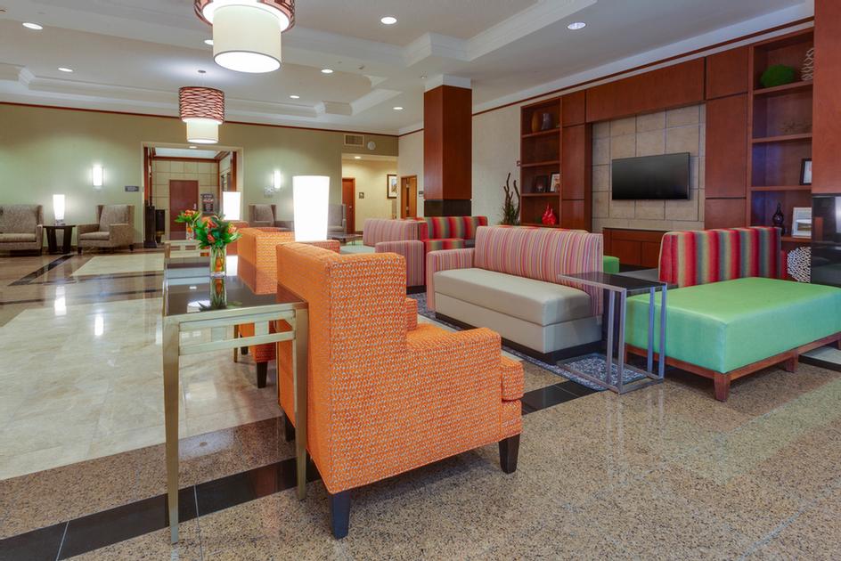 Drury Inn & Suites St. Louis Near Forest Park - Lobby