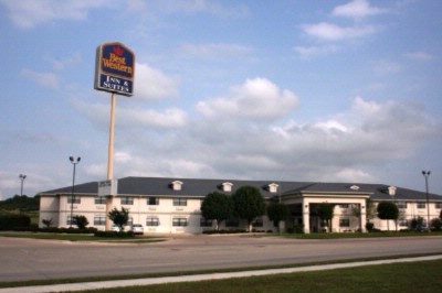 Best Western Inn & Suites - 