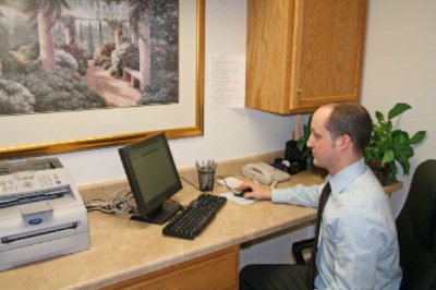 Hampton Inn Ames - Business Center