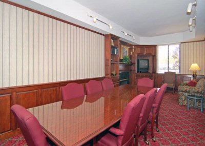 Quality Inn & Suites - Boardroom