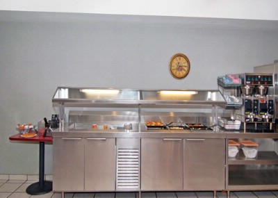 Quality Inn & Suites - Full Hot Breakfast Buffet