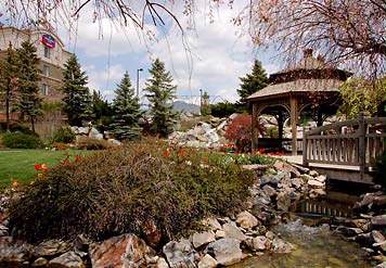 Springhill Suites by Marriott Lehi Utah - Thanksgiving Points Hidden Gardens Relax And Unwind In The Tranquil Hidden Garden Out Back.