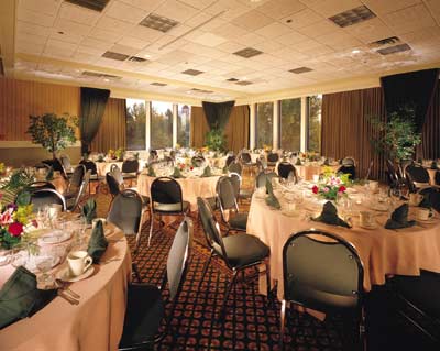 Red Lion Hotel at the Park - 