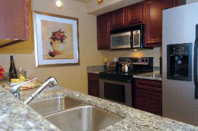 Lake Eve Resort - Kitchen