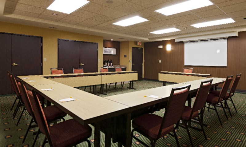 Courtyard by Marriott Chicago Southeast Hammond - 24 Hour Fitness Center