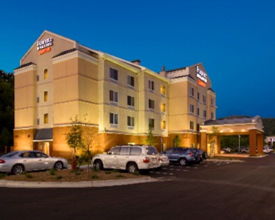 Fairfield Inn & Suites by Marriott - 