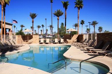 Hampton Inn & Suites Las Vegas Red Rock / Summerli - Pool