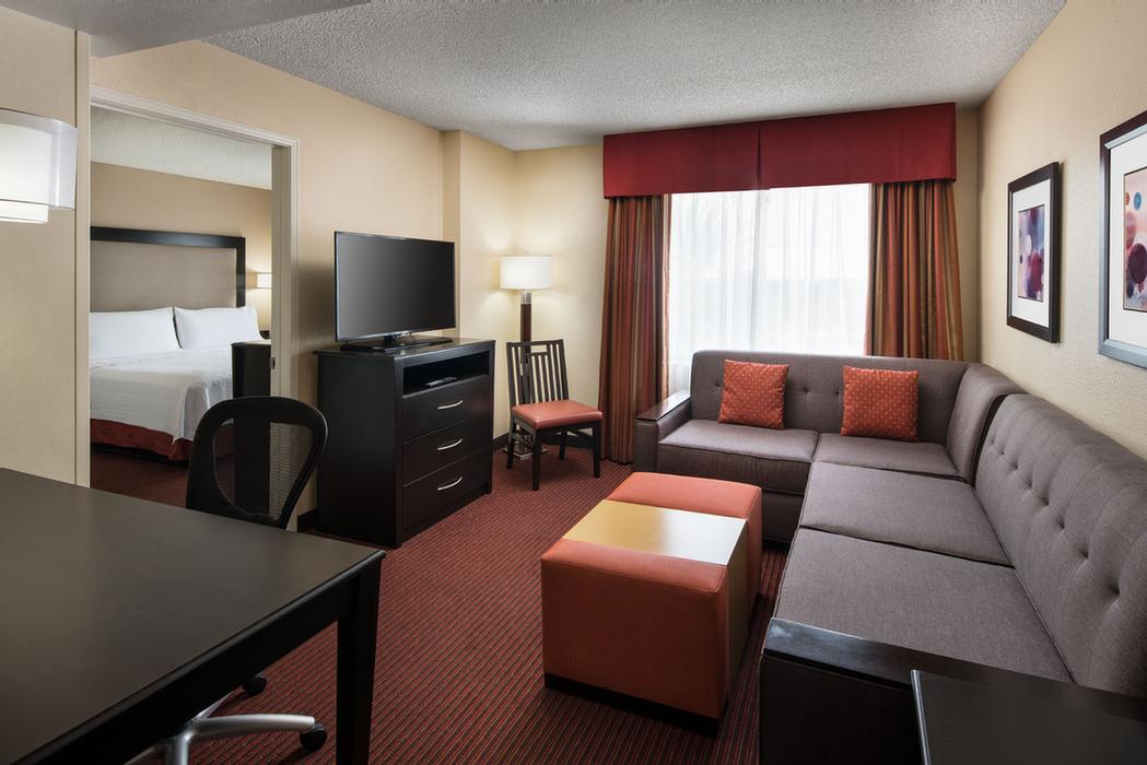 Homewood Suites by Hilton - Enjoy The Comforts Of Home In Our Suites