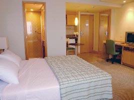 Sonesta Hotel - 