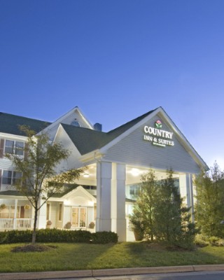 Country Inn & Suites Dulles