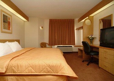 Sleep Inn - King Room