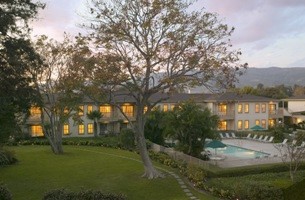 Pacifica Suites - Pool In Garden Setting
