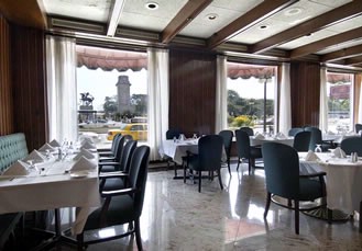 The Congress Plaza Hotel - Rafael's Steakhouse