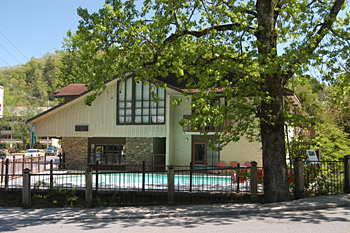 Image of Mountain House Inn Downtown