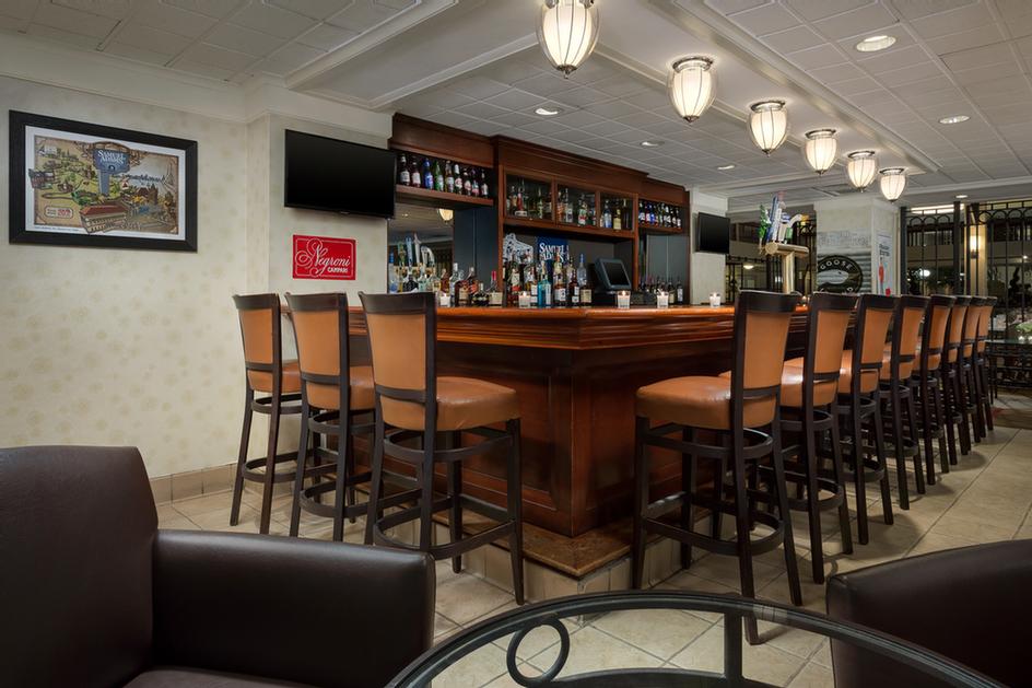 Holiday Inn Boston Brookline - 