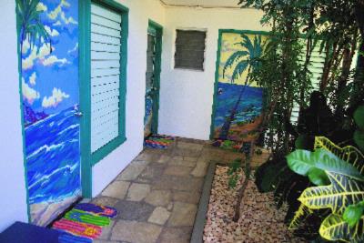 Garden Island Inn - 